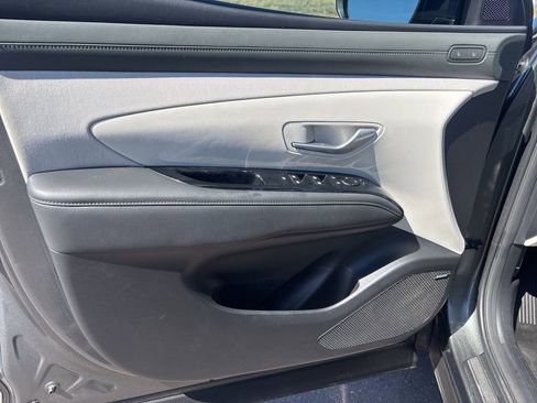 Certified 2025 Hyundai Tucson Limited image 11