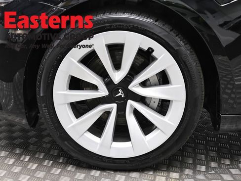 Used 2023 Tesla Model 3 Standard Range image 27