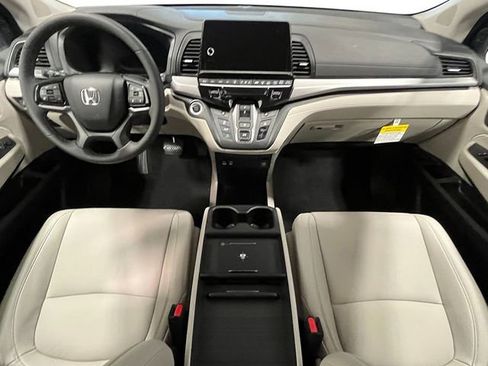 New 2026 Honda Odyssey EX-L image 11