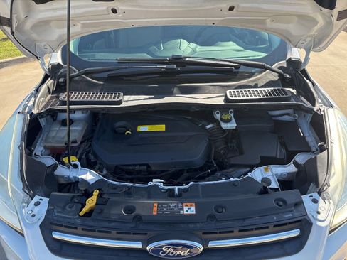 Used 2016 Ford Escape SE FWD image 23