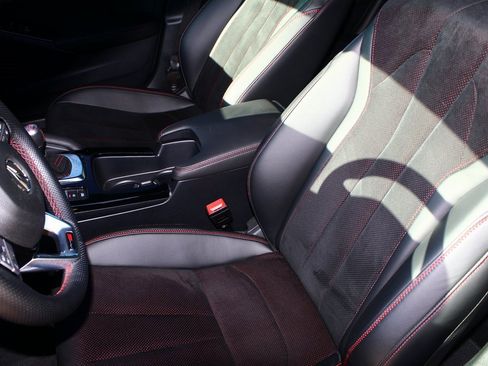 Used 2025 Acura Integra Type S image 3