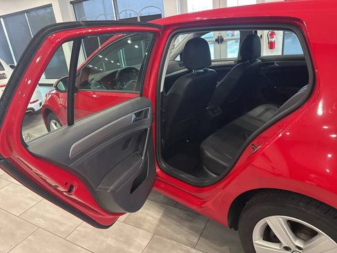 Used 2017 Volkswagen Golf Wolfsburg Edition FWD image 25