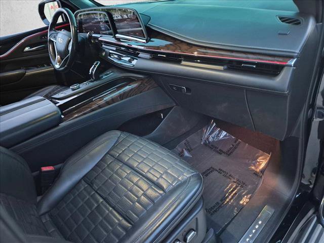 Used 2021 Cadillac Escalade Sport Platinum RWD image 24