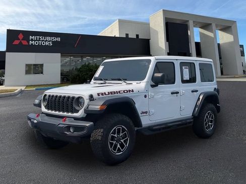 Used 2024 Jeep Wrangler Unlimited Rubicon AWD/4WD image 1