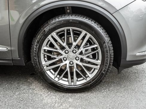 Used 2023 Acura MDX SH-AWD w/ Advance Package image 4