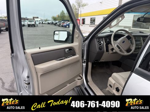 Used 2013 Ford Expedition XL w/ HD Trailer Tow Pkg AWD/4WD image 17