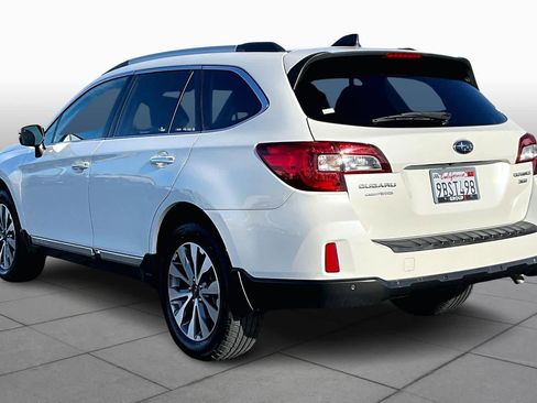 Used 2017 Subaru Outback 3.6R Touring w/ Popular Package #5A image 11