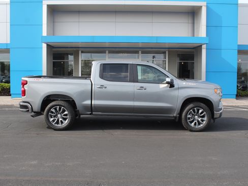 New 2026 Chevrolet Silverado 1500 LT AWD/4WD image 3