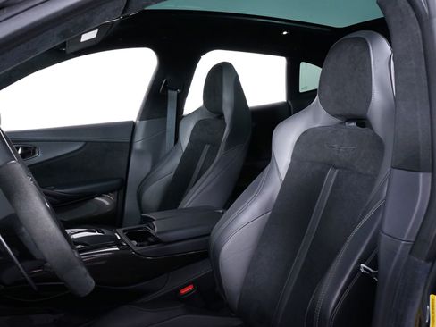 Used 2023 Aston Martin DBX 707 image 24