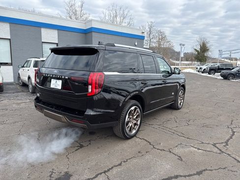 New 2025 Ford Expedition King Ranch image 3