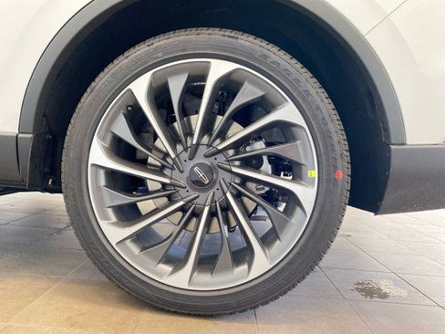 New 2026 Lincoln Aviator Reserve AWD/4WD image 24