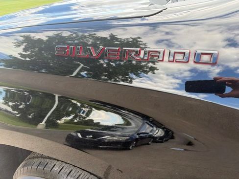 Used 2022 Chevrolet Silverado 1500 RST w/ Redline Edition AWD/4WD image 45