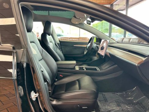 Used 2022 Tesla Model 3 Long Range AWD/4WD image 19