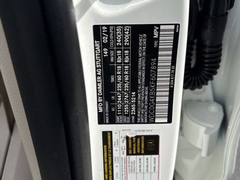 Used 2019 Mercedes-Benz GLC 300 4MATIC image 33