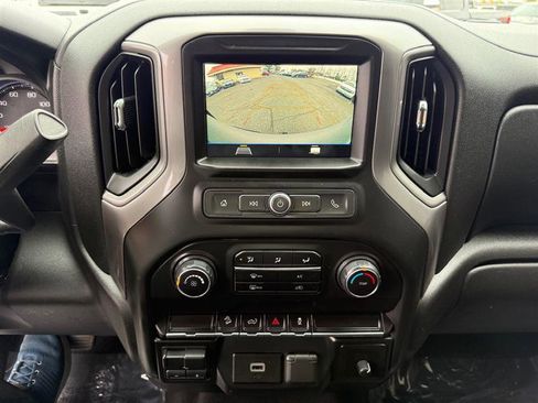 Used 2019 Chevrolet Silverado 1500 Custom Trail Boss w/ Custom Convenience Package image 33