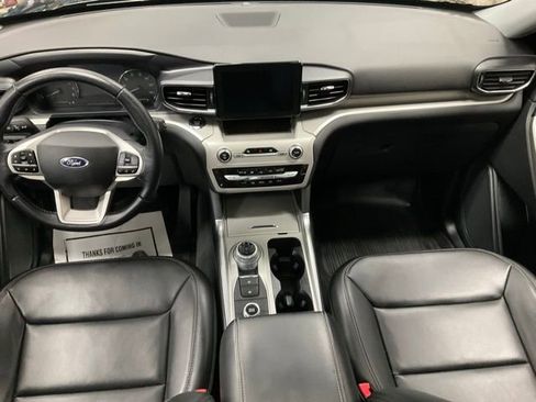 Certified 2023 Ford Explorer XLT w/ Equipment Group 202A image 11