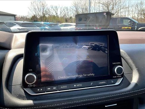 Certified 2023 Nissan Rogue SV image 20