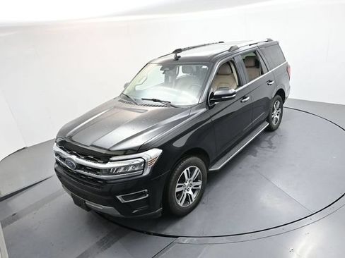 Used 2023 Ford Expedition Limited AWD/4WD image 35