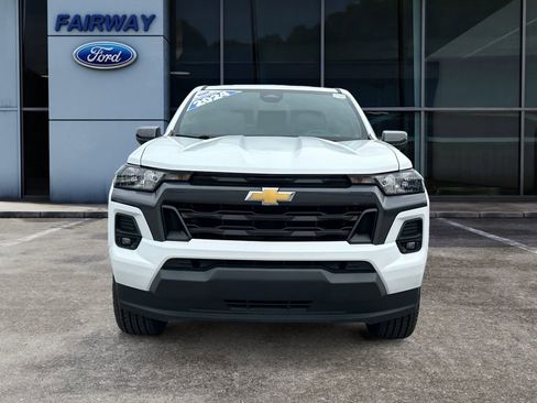 Used 2024 Chevrolet Colorado LT w/ LT Convenience Package RWD image 3
