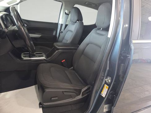 Used 2019 Chevrolet Colorado LT w/ LT Convenience Package AWD/4WD image 12