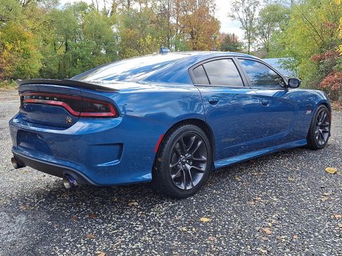 Used 2020 Dodge Charger Scat Pack image 5