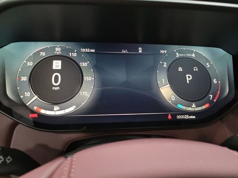 New 2025 Land Rover Range Rover Sport Dynamic SE image 17