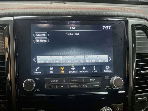 Used 2024 Nissan Titan PRO-4X w/ Pro-4x Convenience Package AWD/4WD image 15