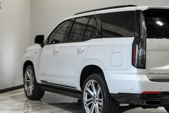 Used 2025 Cadillac Escalade Sport Platinum AWD/4WD image 12