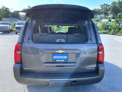 Used 2016 Chevrolet Tahoe LT w/ Luxury Package AWD/4WD image 9