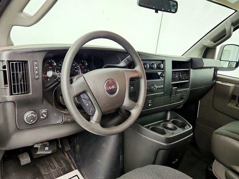 Used 2025 GMC Savana 2500 w/ Driver Convenience Package RWD image 10