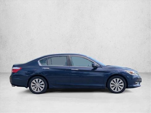 Used 2014 Honda Accord EX image 4