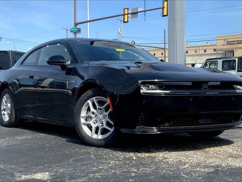 New 2025 Dodge Charger R/T w/ Quick Order Package 25M R/T image 2