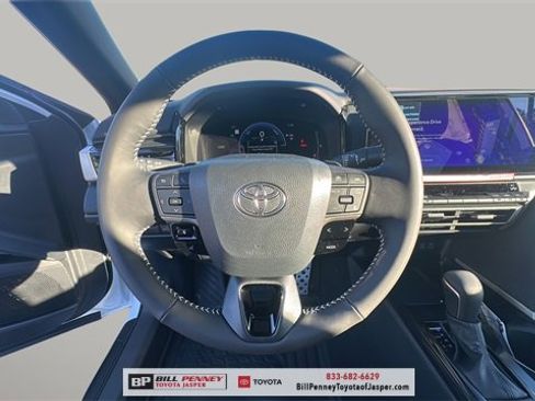 New 2026 Toyota Camry SE image 16