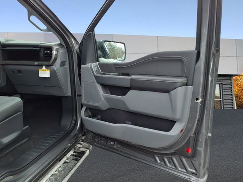 New 2026 Ford F150 XLT w/ XLT Chrome Appearance Package image 6