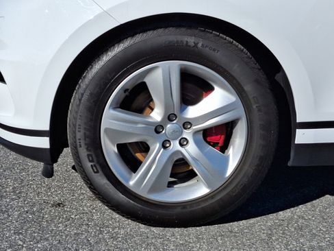 Used 2025 Land Rover Range Rover Velar S image 10