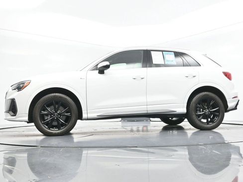 Used 2021 Audi Q3 2.0T Premium w/ Convenience Package AWD/4WD image 36