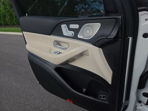 Used 2025 Mercedes-Benz GLE 63 AMG S image 23