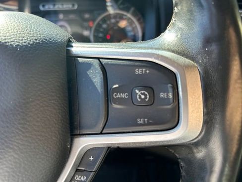 Used 2019 RAM 1500 Big Horn AWD/4WD image 16