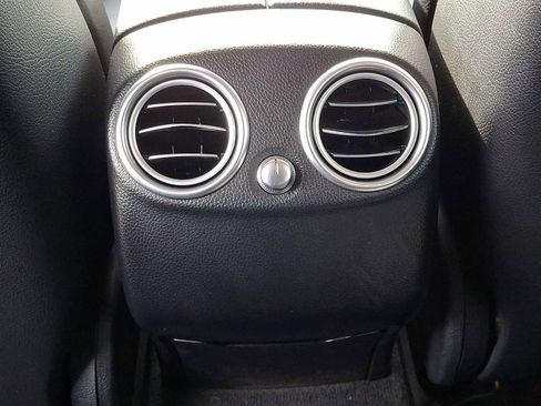 Used 2022 Mercedes-Benz GLC 300 4MATIC image 26