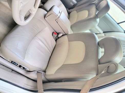 Used 2003 Buick Le Sabre Limited w/ Celebration Edition Package FWD image 8