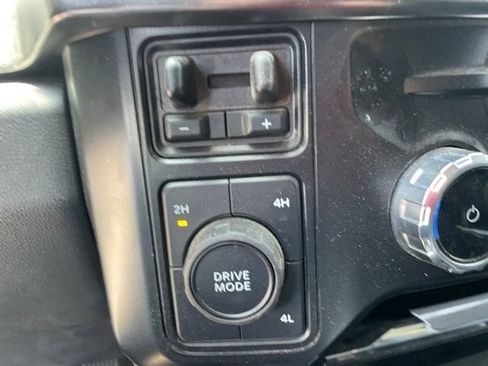 Used 2024 Ford F350 Lariat w/ Chrome Package AWD/4WD image 15