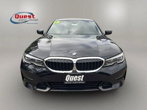 Used 2019 BMW 330i xDrive Sedan w/ Premium Package AWD/4WD image 8