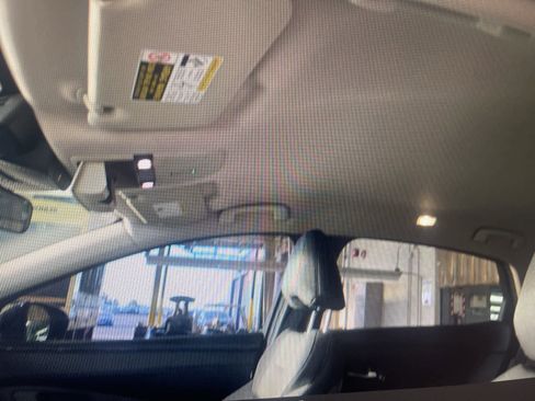 Used 2023 Nissan Ariya FWD image 13