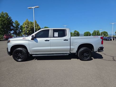 Used 2020 Chevrolet Silverado 1500 LT Trail Boss AWD/4WD image 11