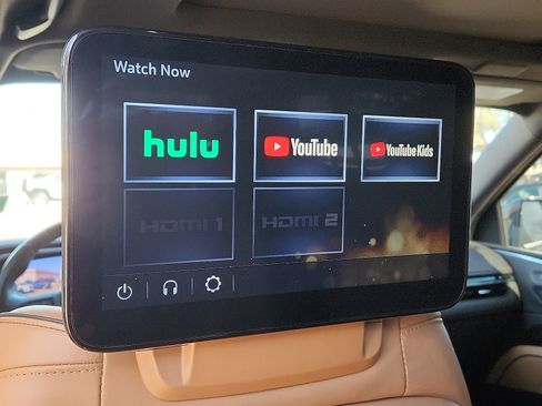 Used 2023 Cadillac Escalade ESV Sport w/ Touring Package image 11