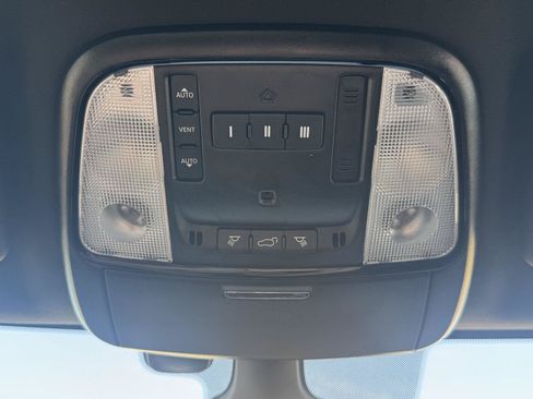 Used 2024 Dodge Durango GT AWD/4WD image 19