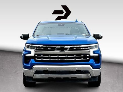 Used 2022 Chevrolet Silverado 1500 LTZ AWD/4WD image 3
