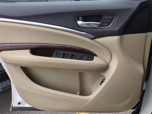 Used 2018 Acura MDX SH-AWD image 32