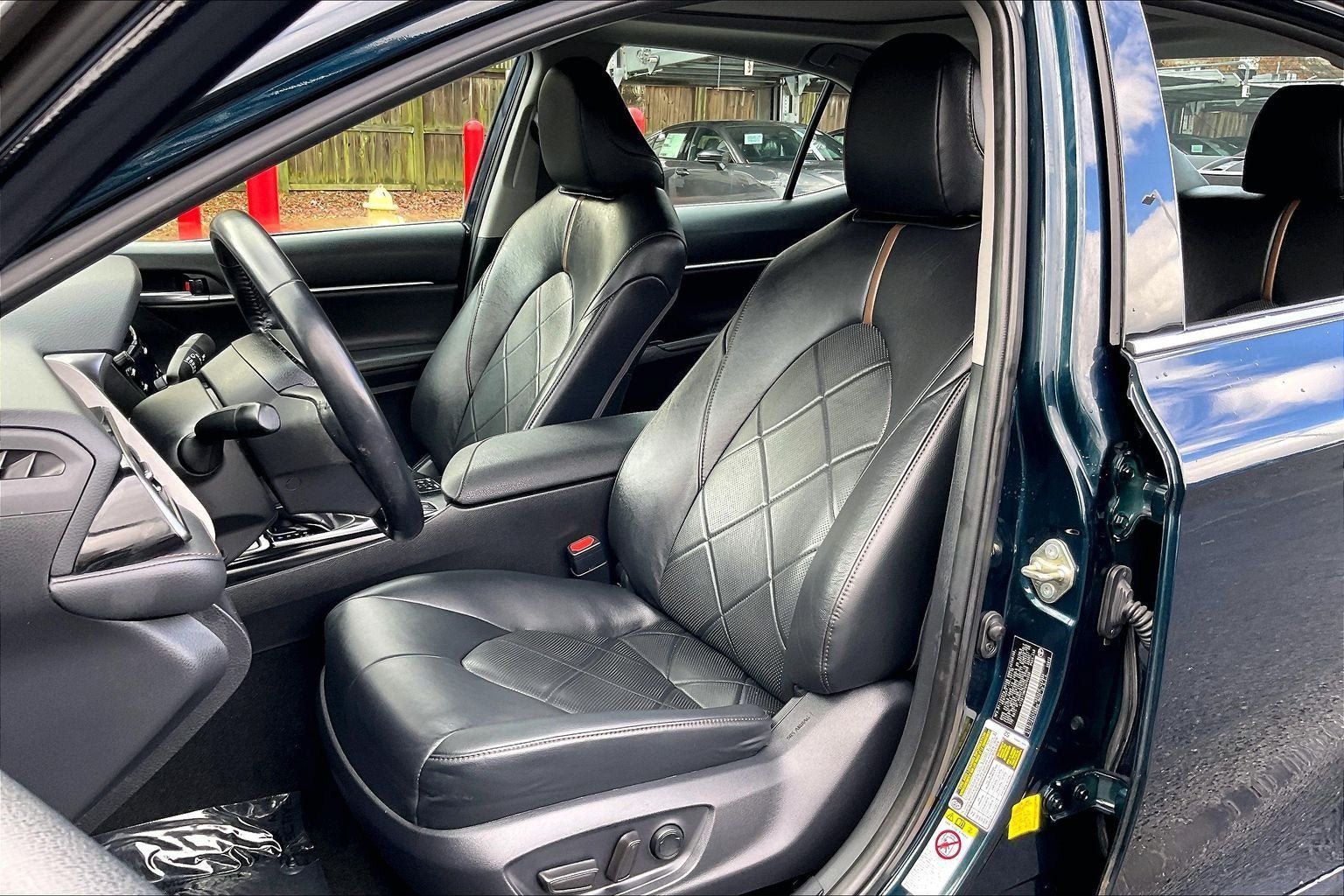 Used 2019 Toyota Camry XLE w/ Driver Assist Package FWD image 19