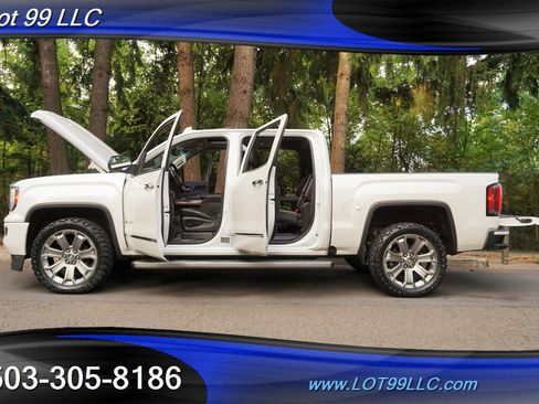 Used 2017 GMC Sierra 1500 Denali w/ Denali Ultimate Package image 27